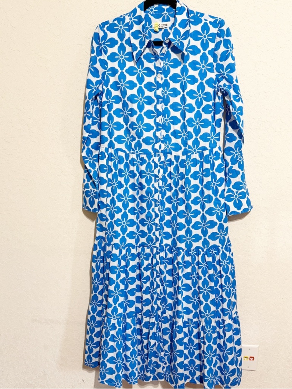 Boden Flo Blue & White Pattern Button-Front Maxi Dress Size 6 *missing belt*